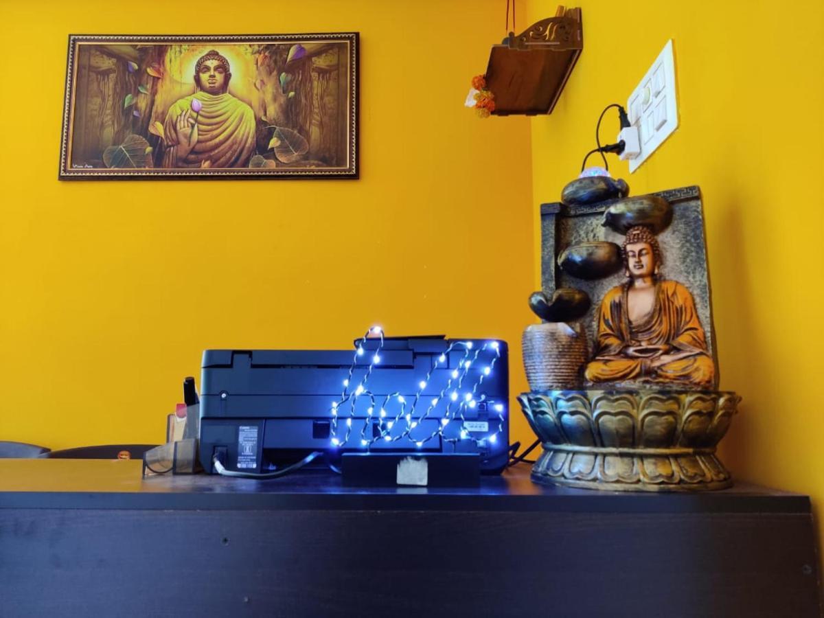Rishi House Hotel Arambol Bagian luar foto